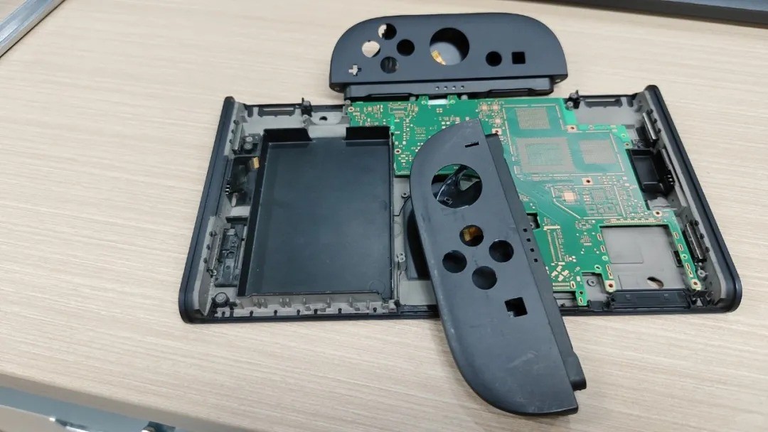 Switch2效果图和实物图疑曝光 大屏幕12GB内存-咸鱼单机官网