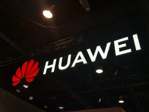 任正非:人工智能不可阻挡,三十年内仍需依赖人类创造世界-咸鱼单机官网