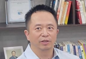 周鸿祎谈AI眼镜:市场虽热但“挺难做”,三六零仍专注智能体赛道-咸鱼单机官网