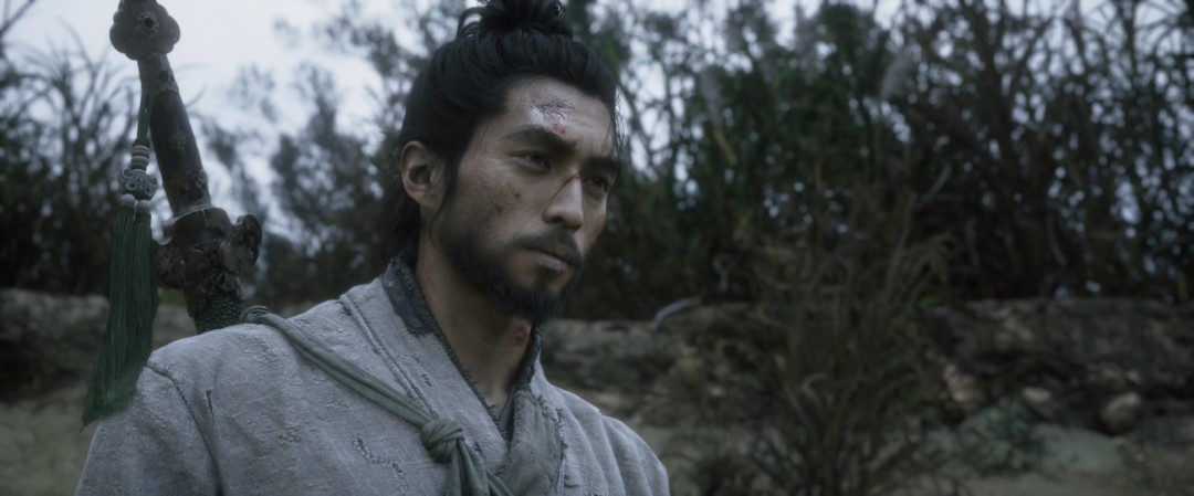 《黑神话:钟馗》实机演示中阴云下的古朴村庄场景